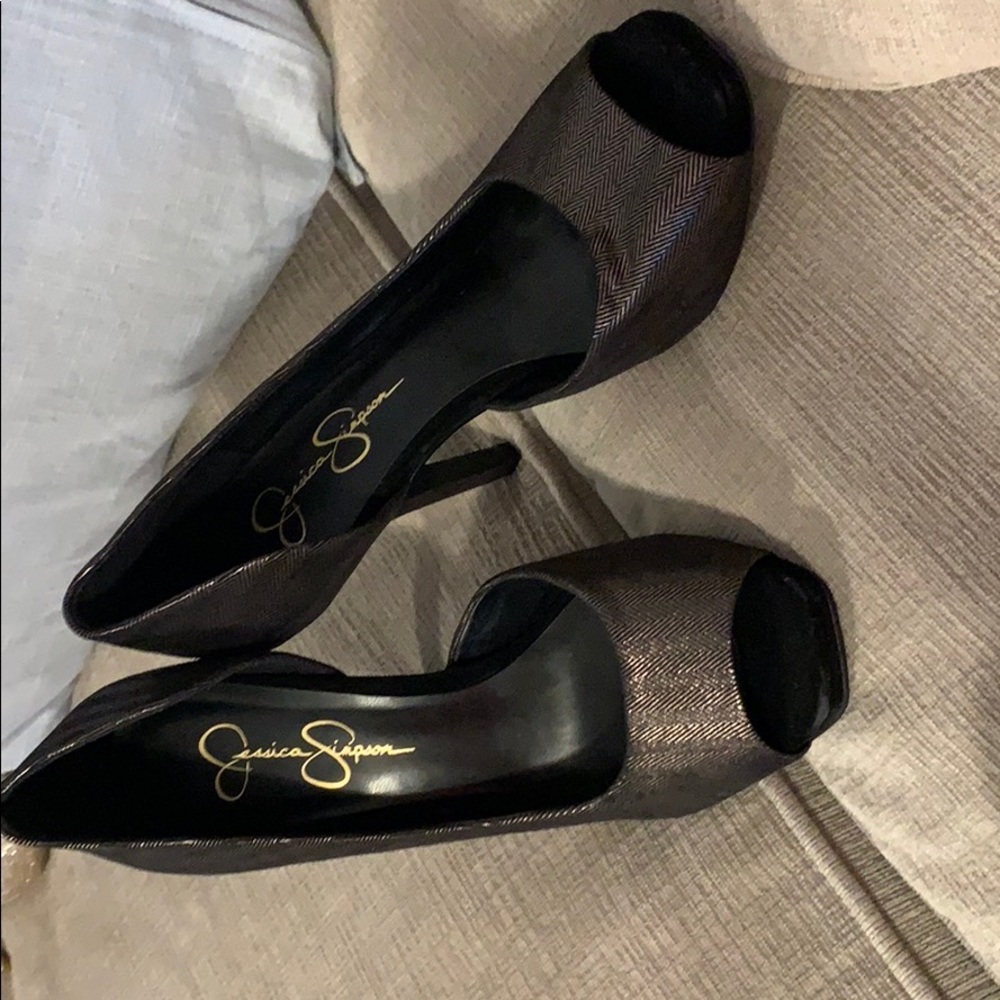 Jessica Simpson heels